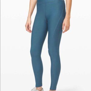 Lululemon Flurry Up SHR tight 25”